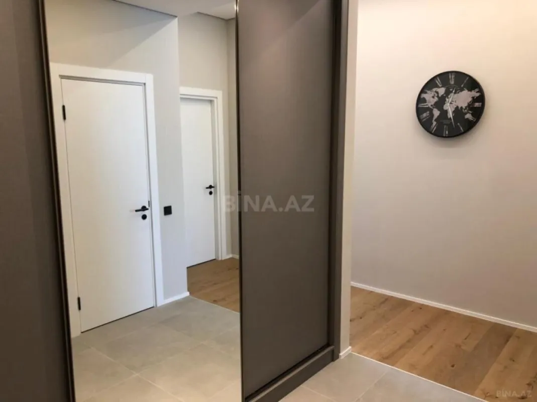 Kirayə verilir 3 otaqlı mənzil 115 m²