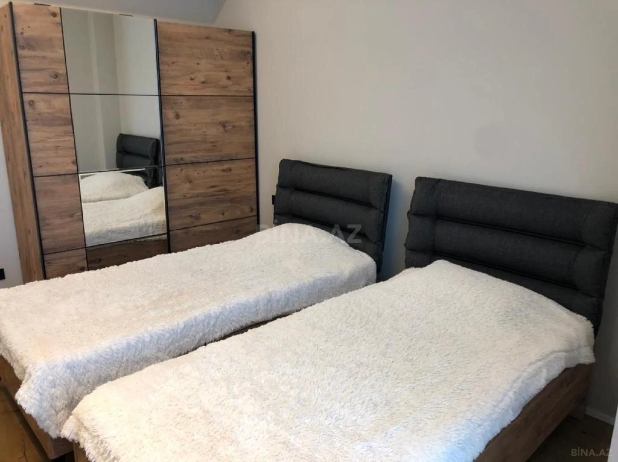 Kirayə verilir 3 otaqlı mənzil 115 m²