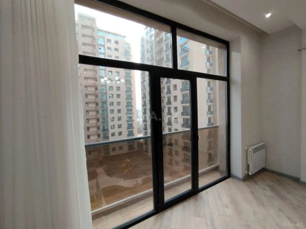 Satılır 2 otaqlı mənzil 90.9 m²