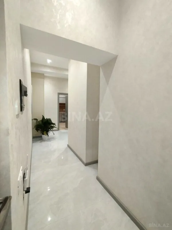 Satılır 2 otaqlı mənzil 90.9 m²