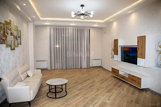 Satılır 2 otaqlı mənzil 90.9 m² — Bakı, İnşaatçılar 2 otaq 90.90 m²