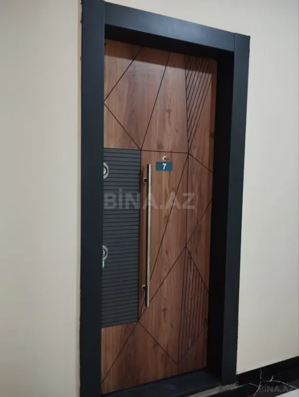 Satılır 2 otaqlı mənzil 90.9 m²
