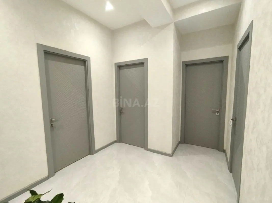 Satılır 2 otaqlı mənzil 90.9 m²