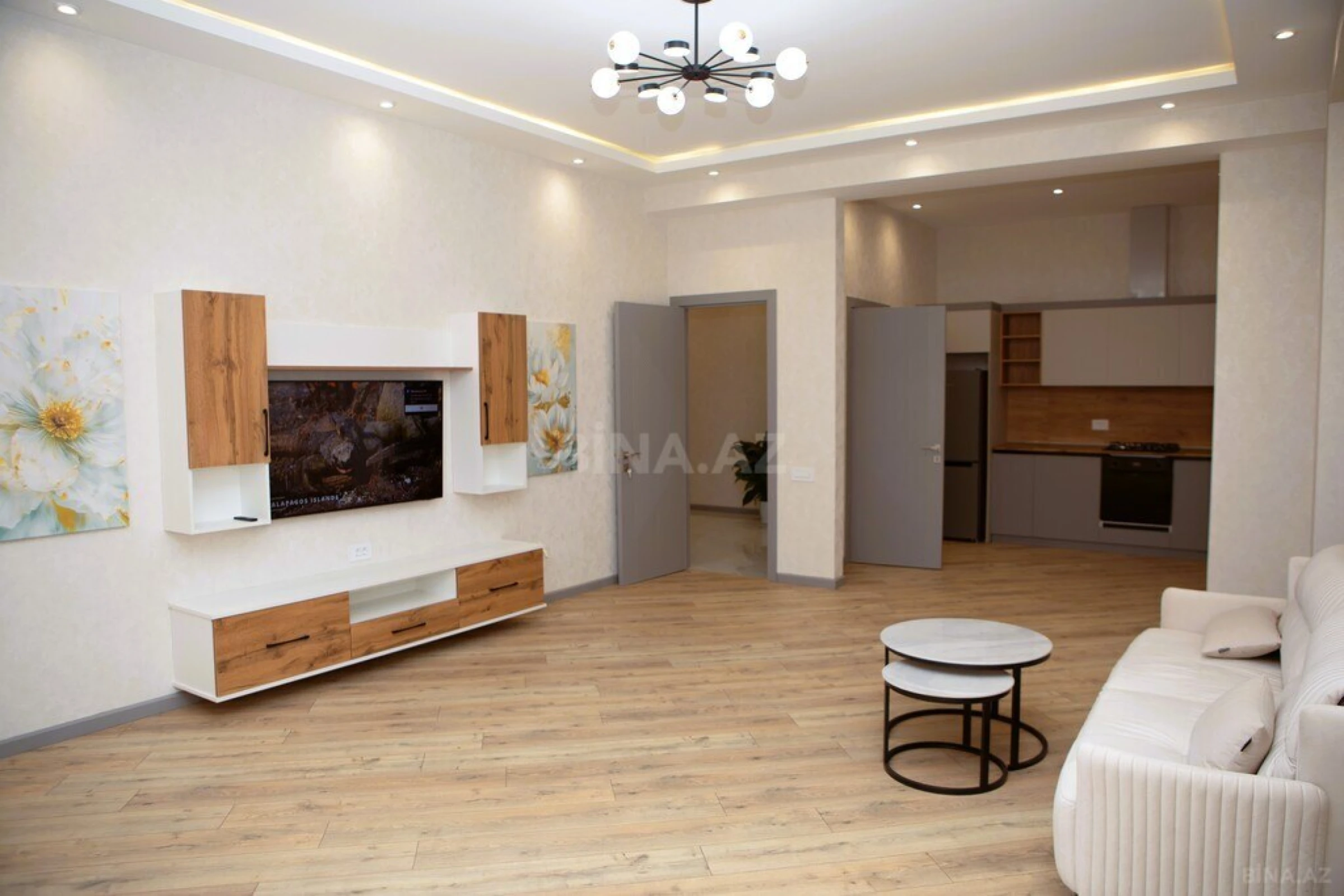Satılır 2 otaqlı mənzil 90.9 m²