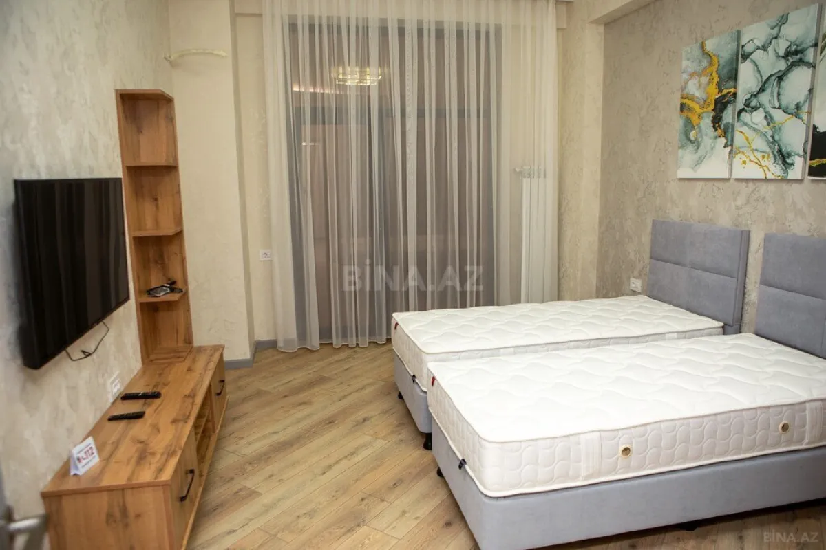Satılır 2 otaqlı mənzil 90.9 m²