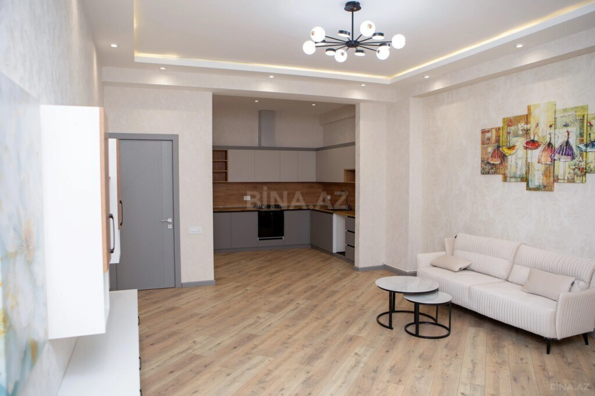 Satılır 2 otaqlı mənzil 90.9 m²