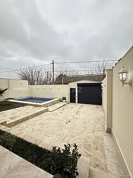 Satılır 4 otaqlı həyət evi 175 m²