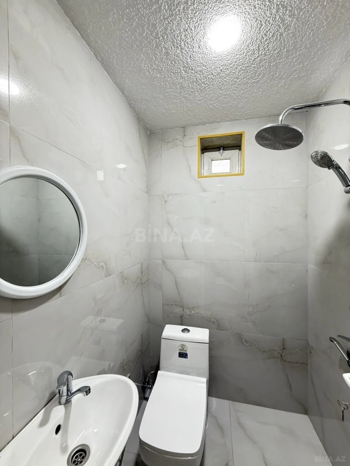 Satılır 4 otaqlı həyət evi 175 m²