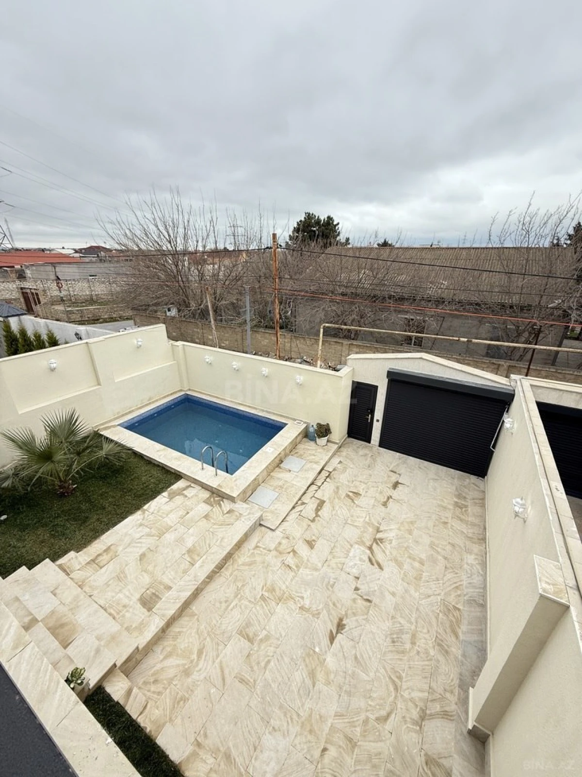 Satılır 4 otaqlı həyət evi 175 m²