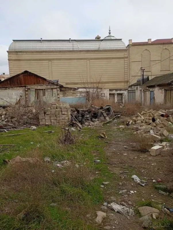 Satılır torpaq sahəsi 8 m²