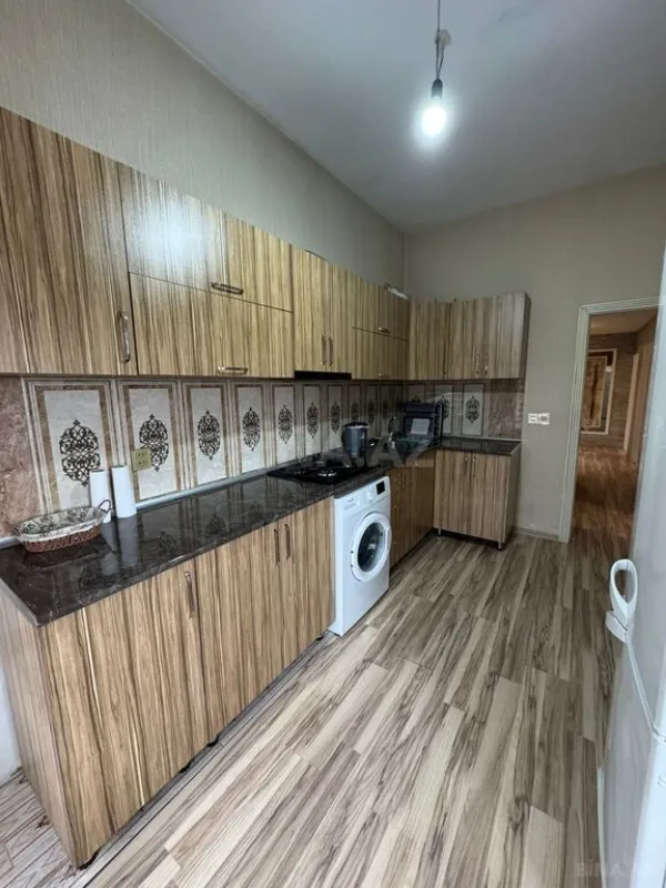 Satılır 3 otaqlı mənzil 86.2 m²