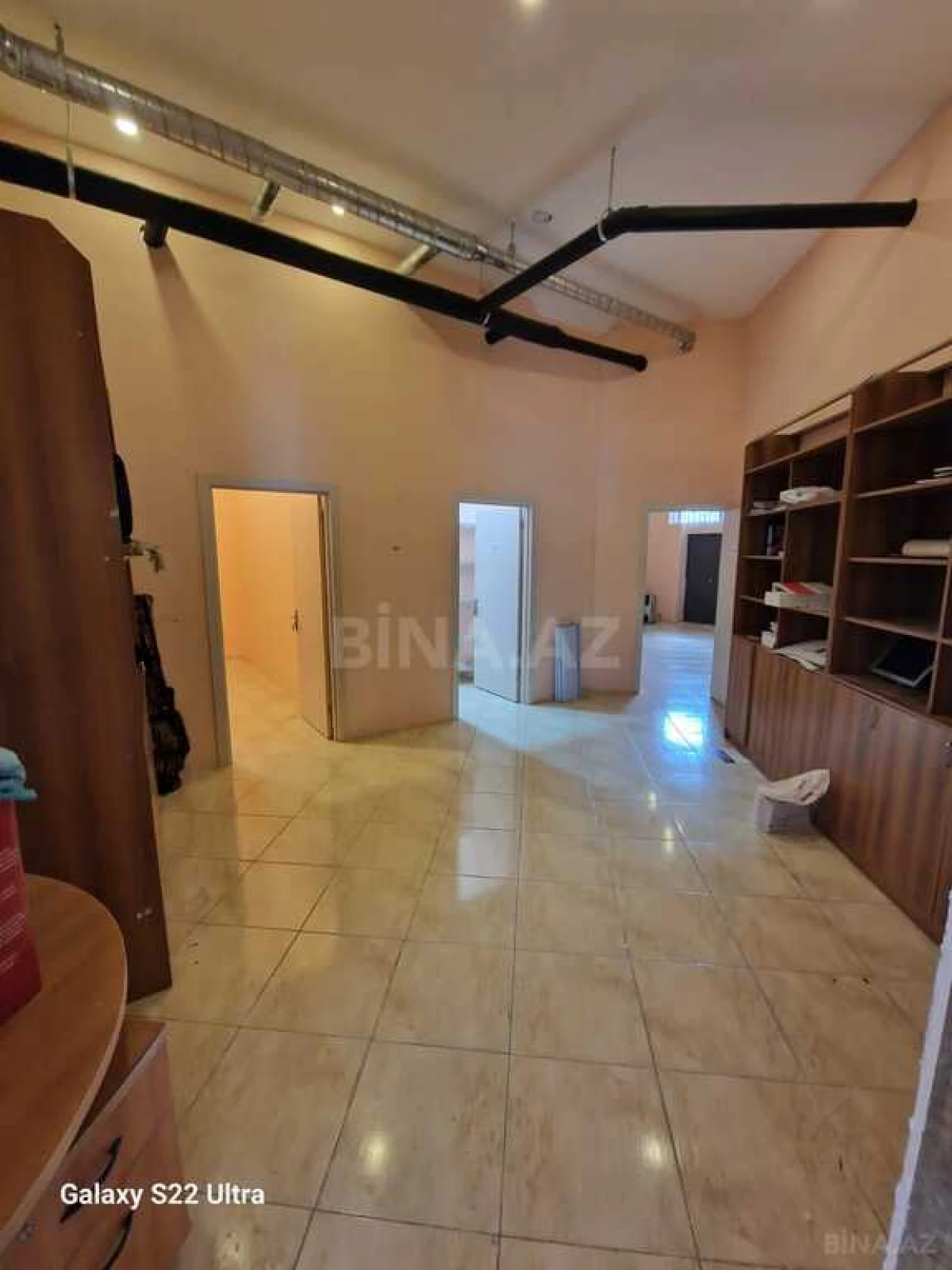 Satılır obyekt 210 m²