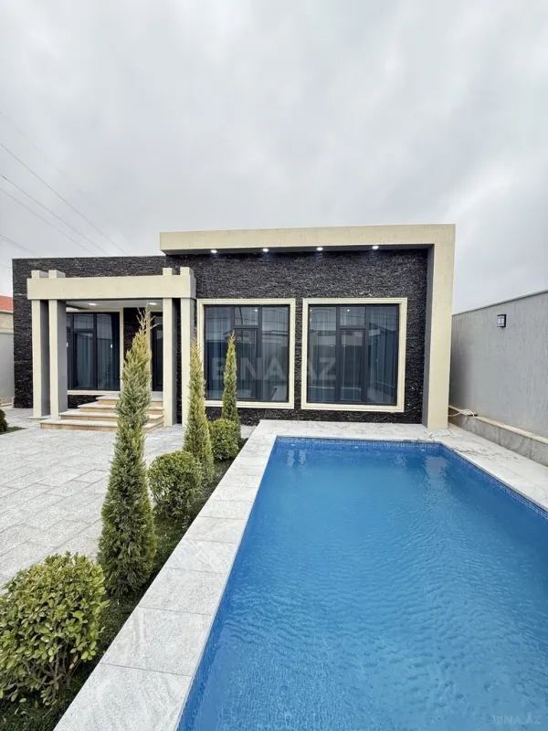 Satılır 4 otaqlı həyət evi 145 m²