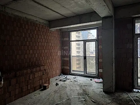 Satılır 2 otaqlı mənzil 120 m²