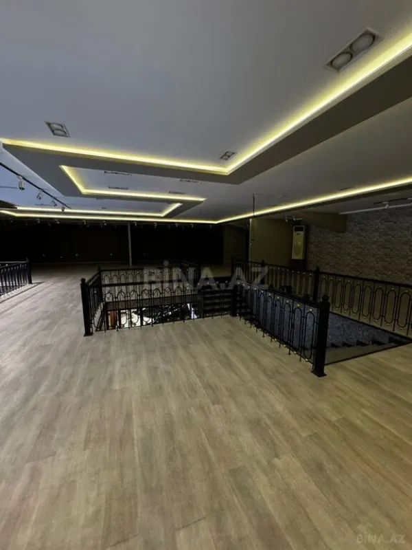 Satılır obyekt 1200 m²