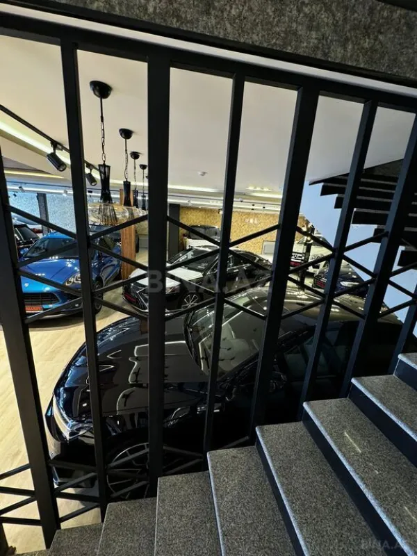 Satılır obyekt 1200 m²