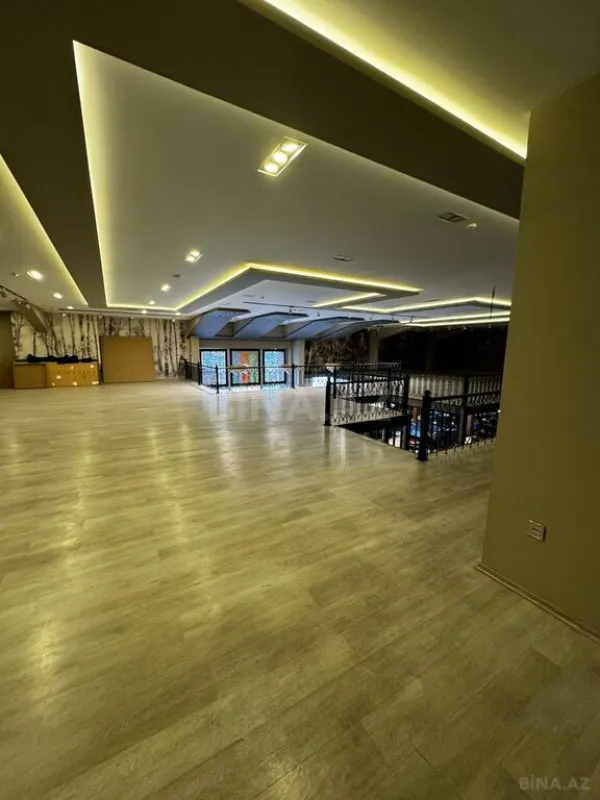 Satılır obyekt 1200 m²