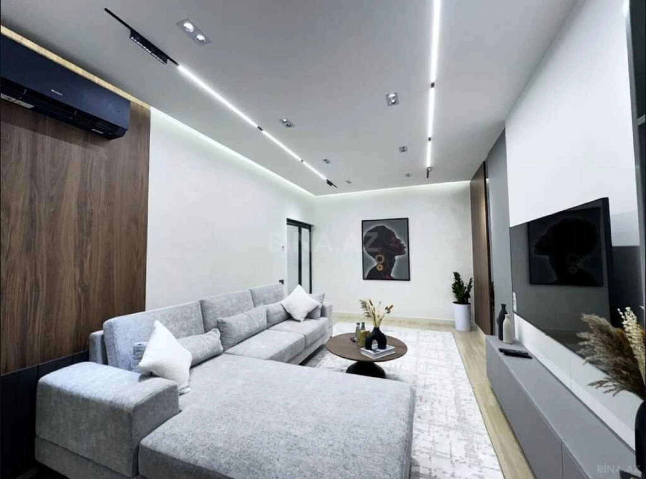 Satılır 2 otaqlı mənzil 65 m²
