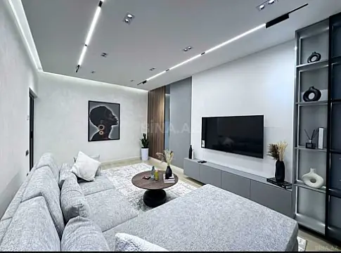 Satılır 2 otaqlı mənzil 65 m²