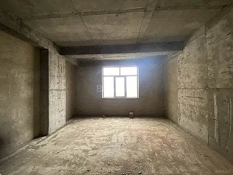 Satılır 3 otaqlı mənzil 154 m²