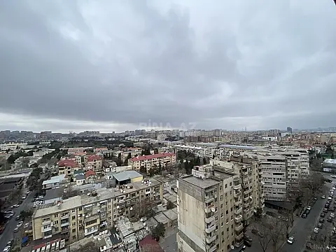 Satılır 3 otaqlı mənzil 154 m²