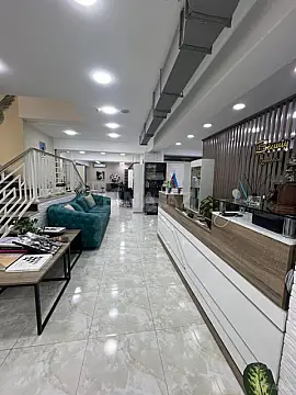 Satılır obyekt 280 m²