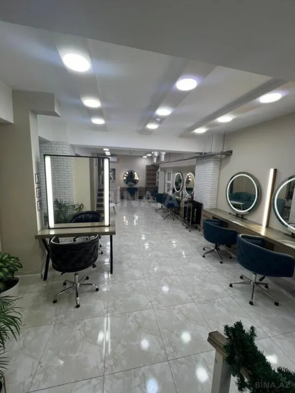 Satılır obyekt 280 m²