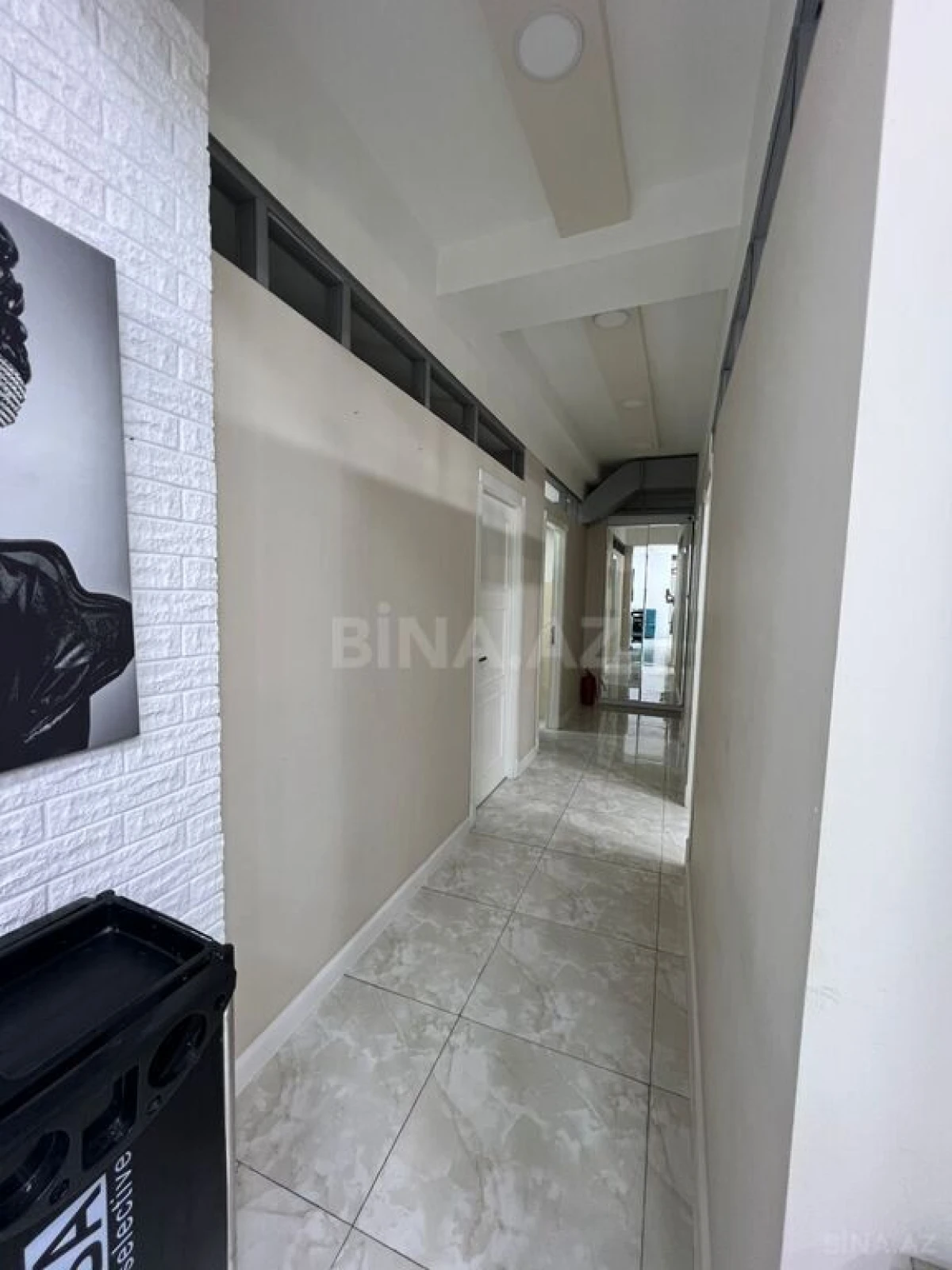 Satılır obyekt 280 m²