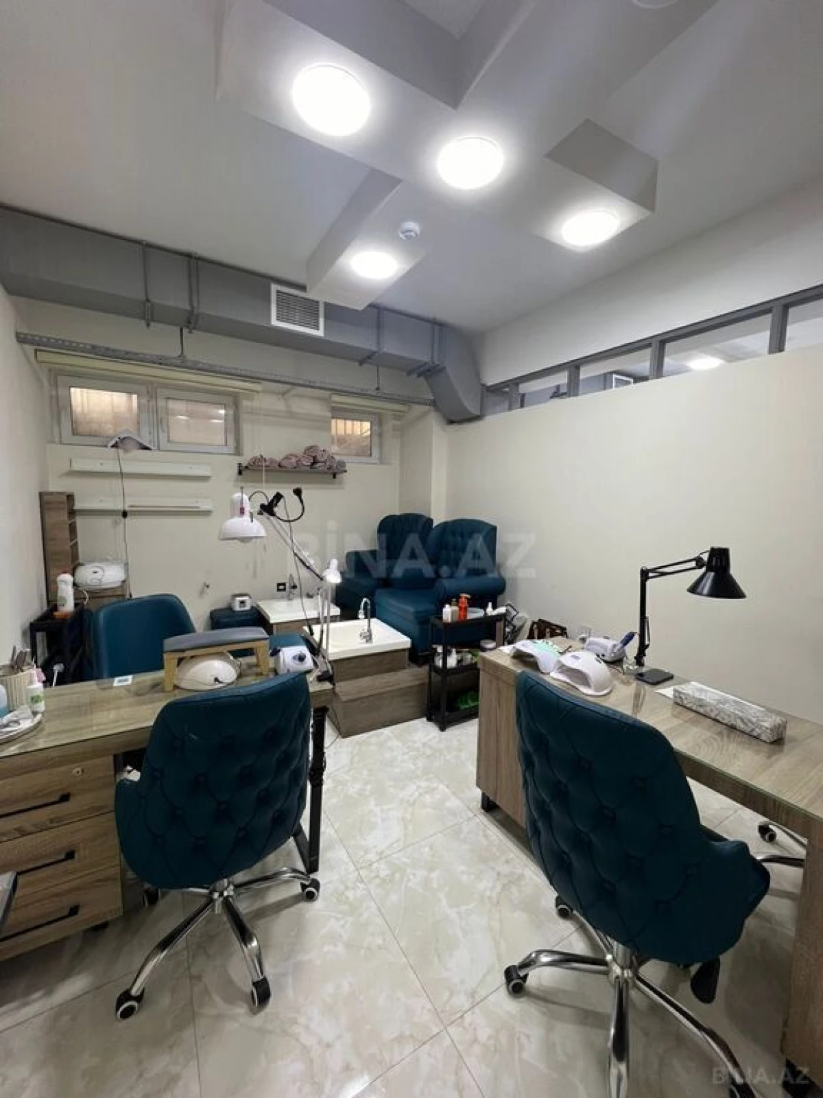 Satılır obyekt 280 m²