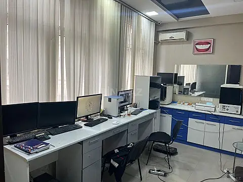 Satılır obyekt 80 m² — Bakı, Nizami 80.00 m²