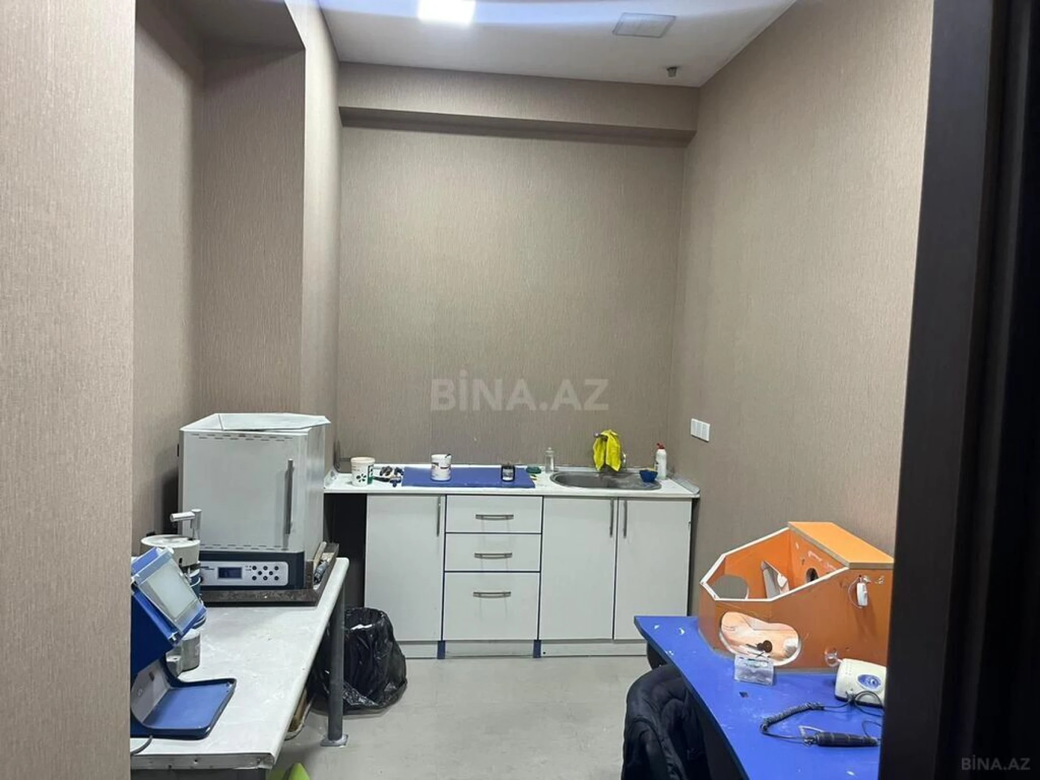 Satılır obyekt 80 m²