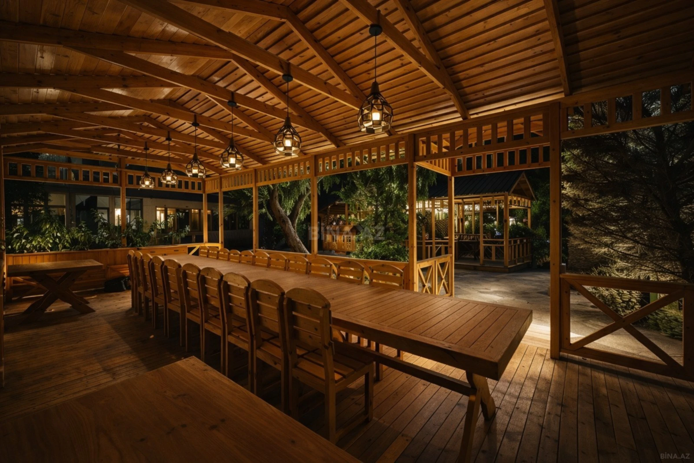 Satılır obyekt 1000 m²