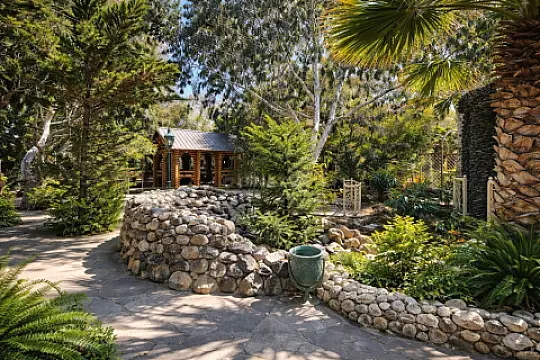 Satılır obyekt 1000 m²