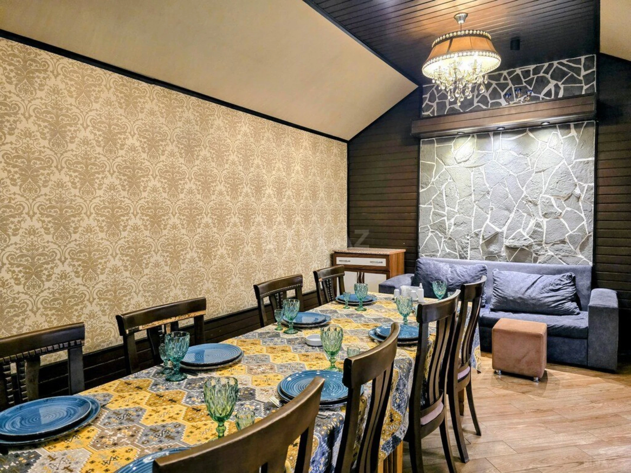 Satılır obyekt 1000 m²