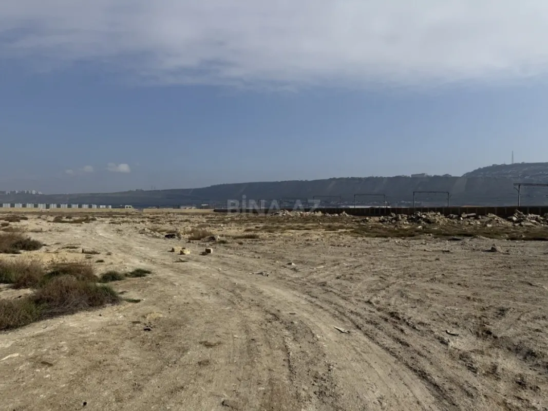 Satılır torpaq sahəsi 600 m²