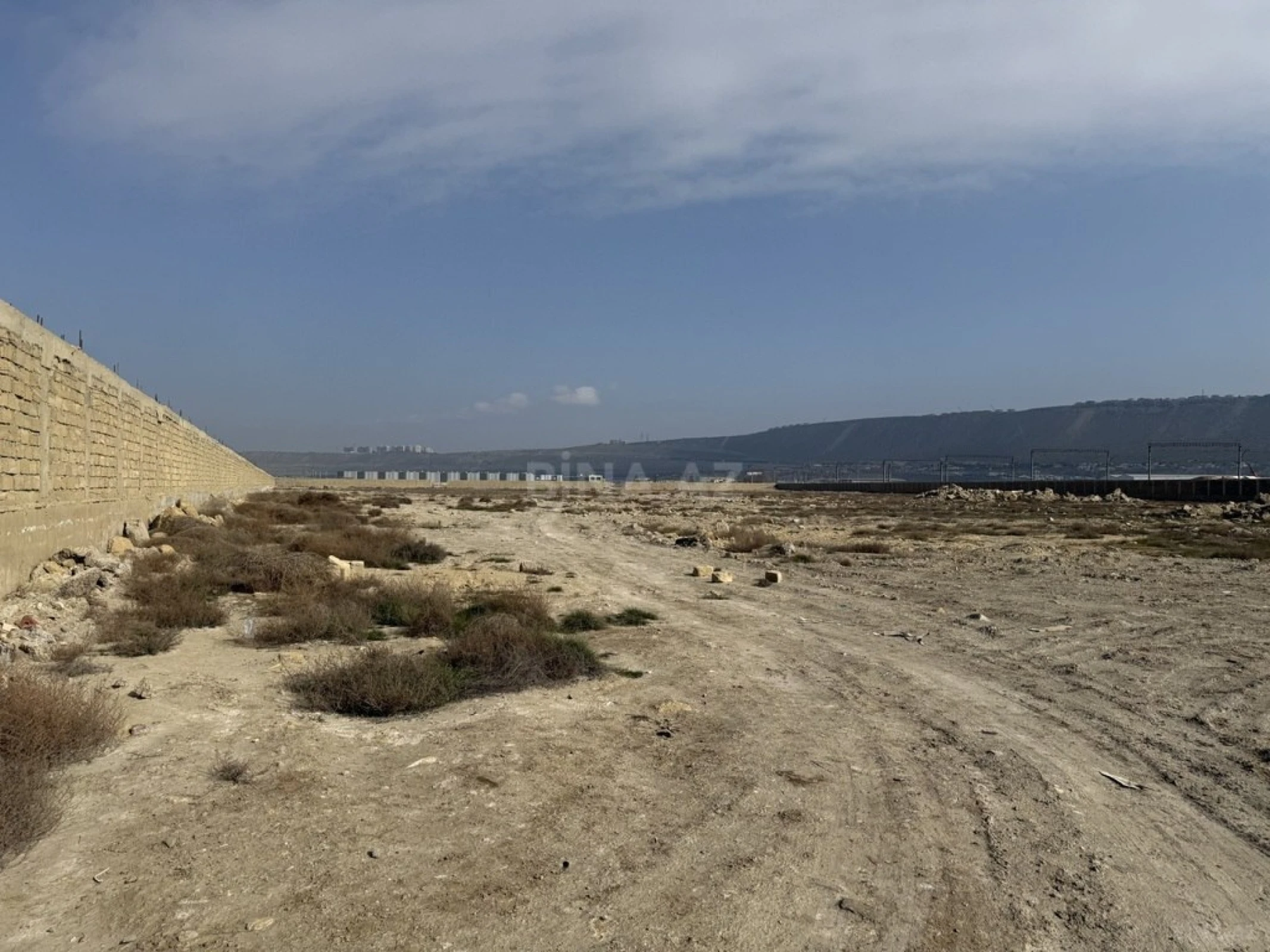 Satılır torpaq sahəsi 600 m²