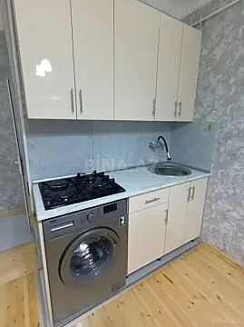 Kirayə verilir 1 otaqlı mənzil 40 m²