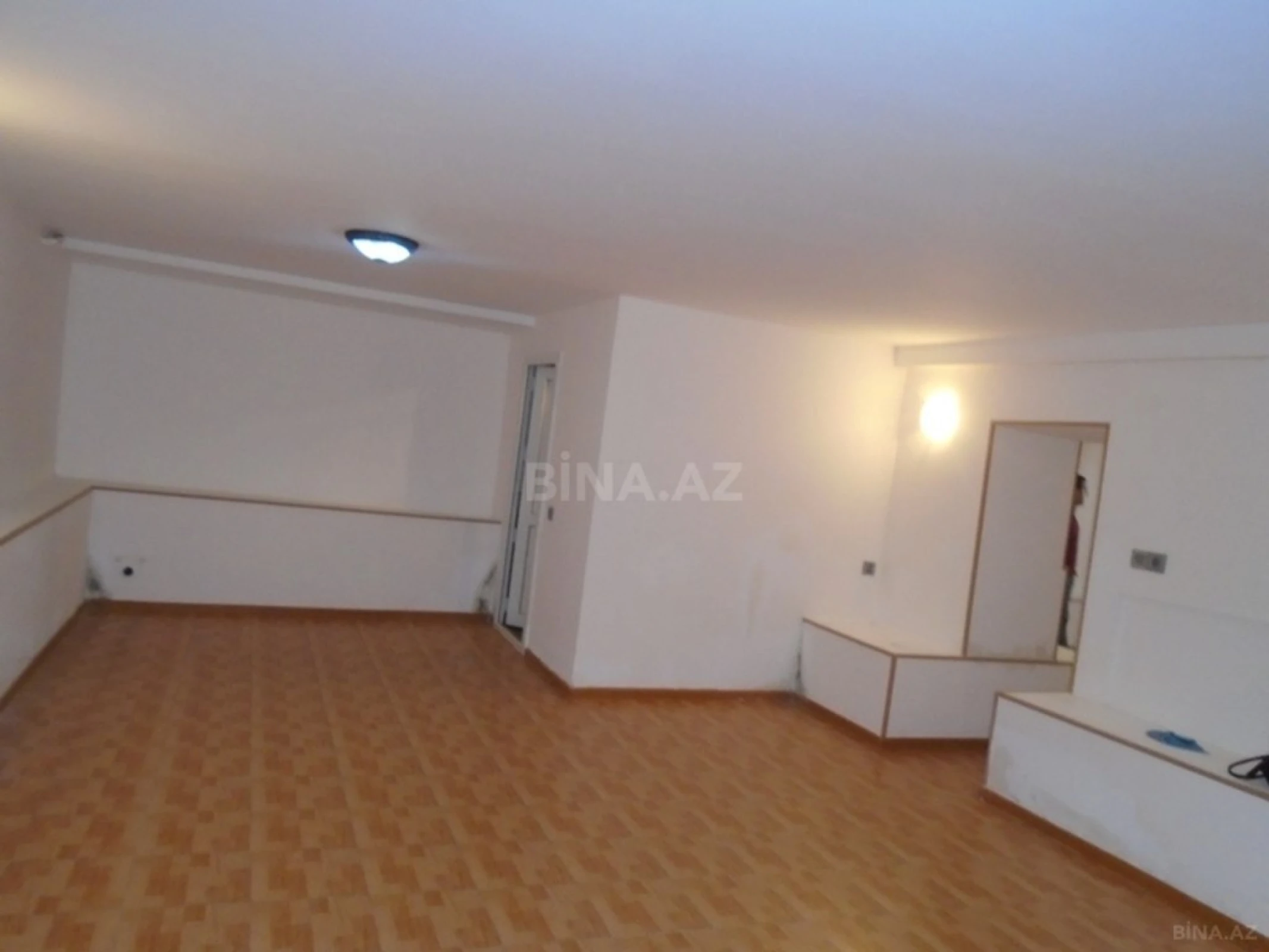 Kirayə verilir obyekt 80 m²