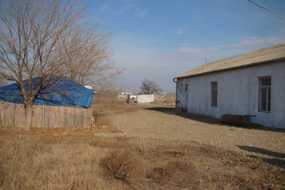 Satılır obyekt 3000 m²