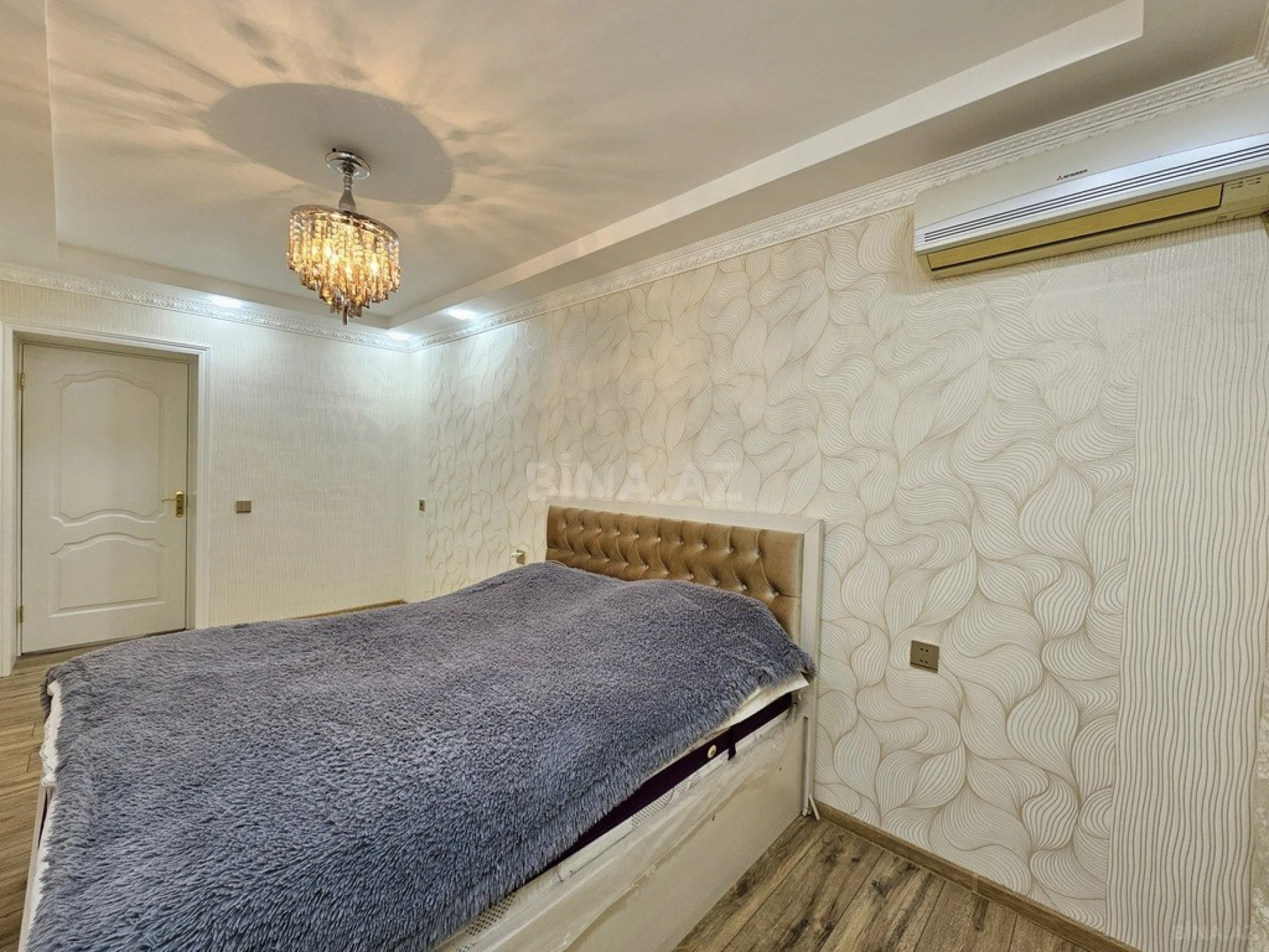 Satılır 3 otaqlı mənzil 80 m²