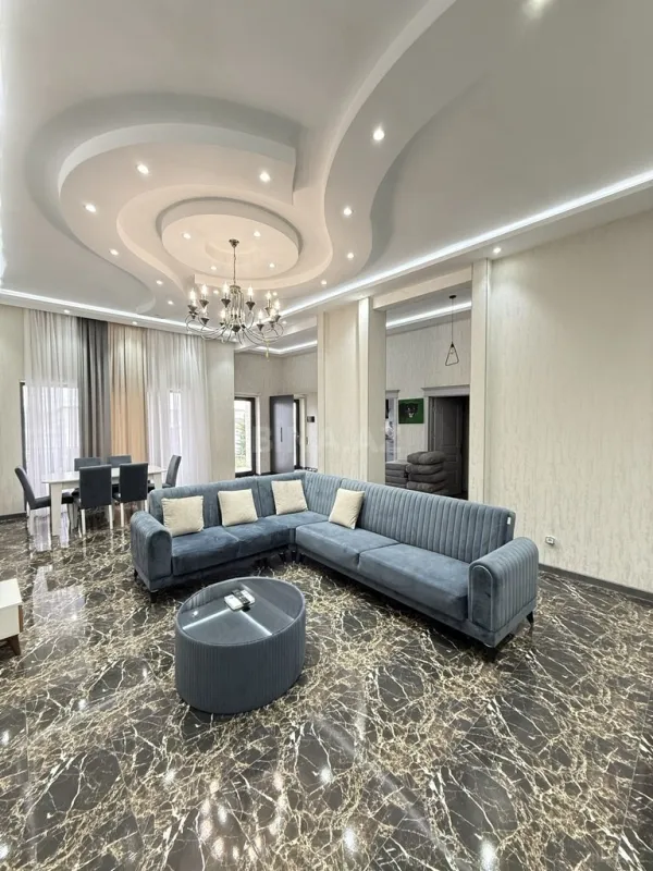Satılır 4 otaqlı həyət evi 160 m²