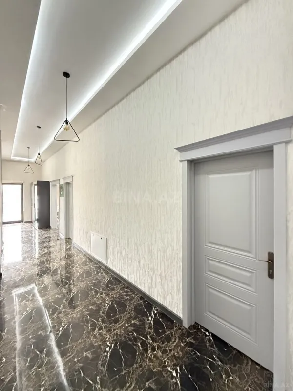 Satılır 4 otaqlı həyət evi 160 m²