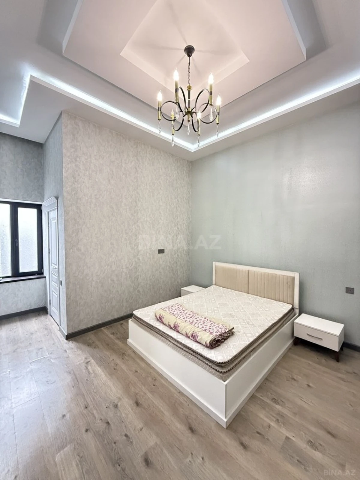Satılır 4 otaqlı həyət evi 160 m²