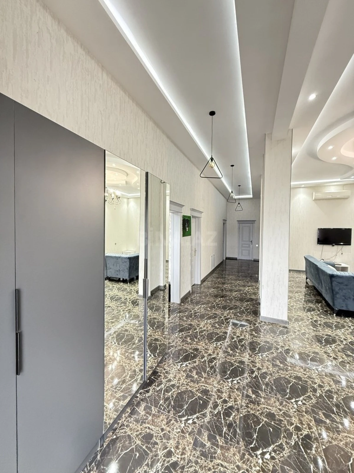 Satılır 4 otaqlı həyət evi 160 m²