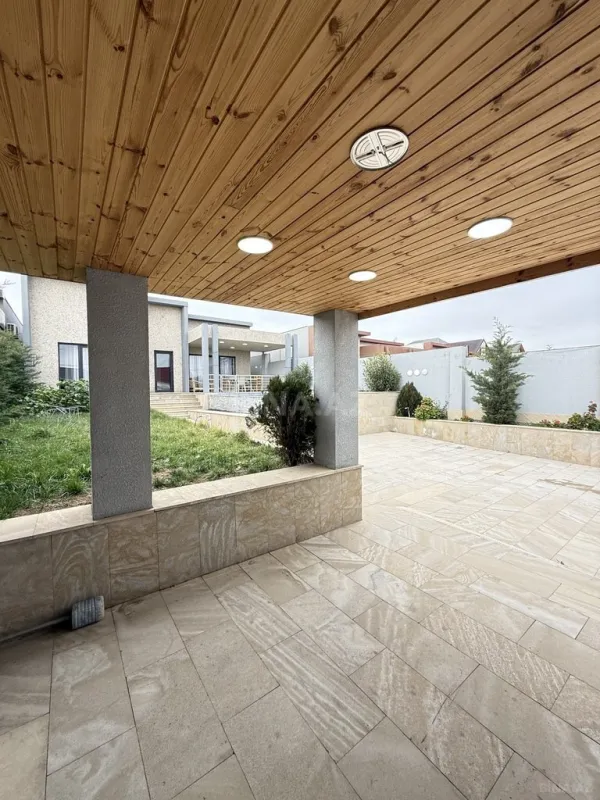 Satılır 4 otaqlı həyət evi 160 m²