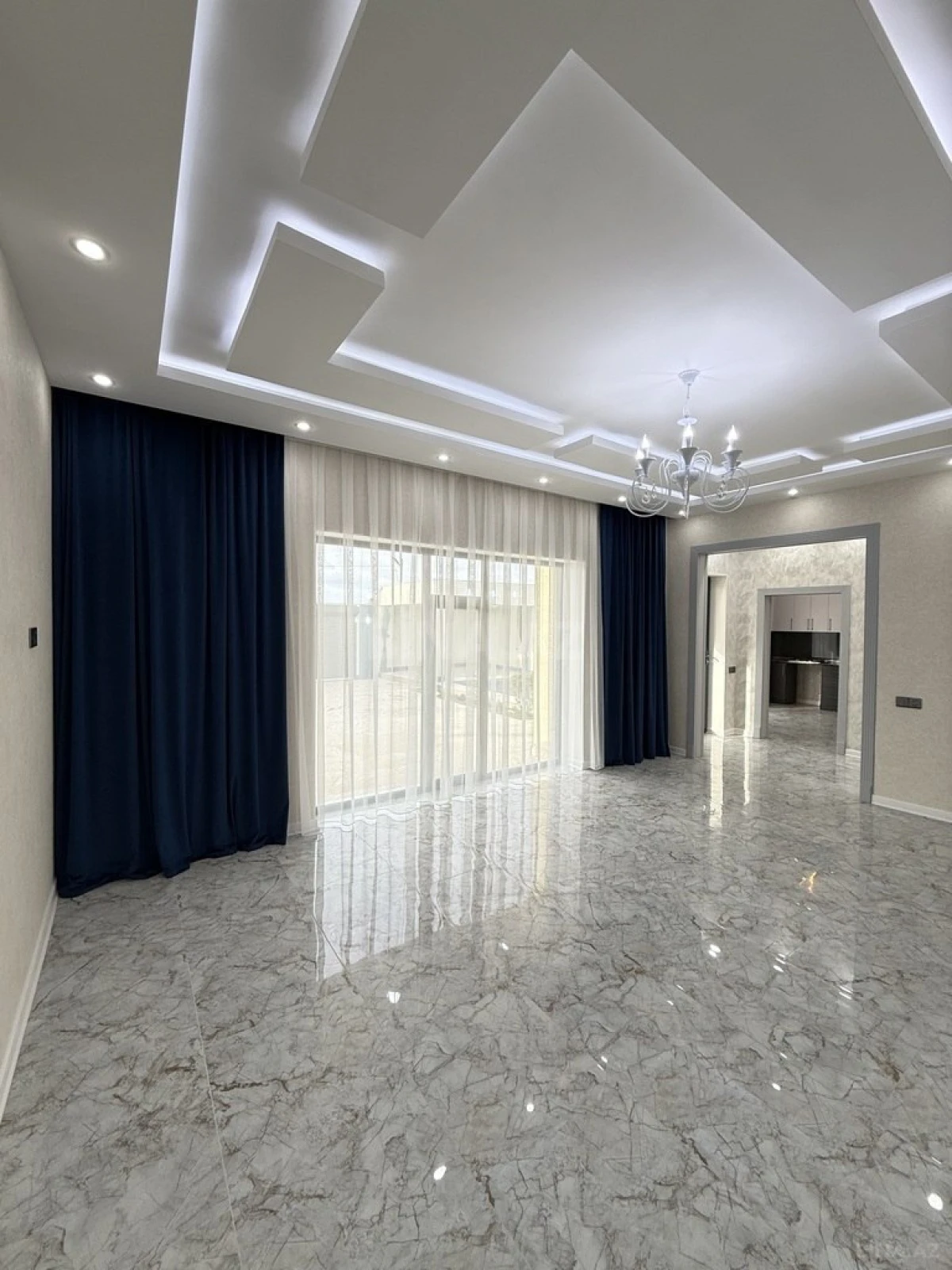 Satılır 4 otaqlı həyət evi 140 m²
