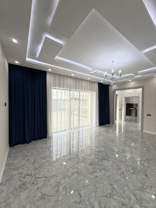 Satılır 4 otaqlı həyət evi 140 m²
