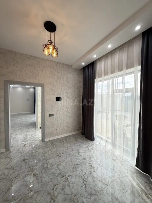 Satılır 4 otaqlı həyət evi 140 m²