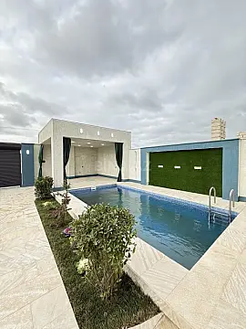 Satılır 4 otaqlı həyət evi 140 m²