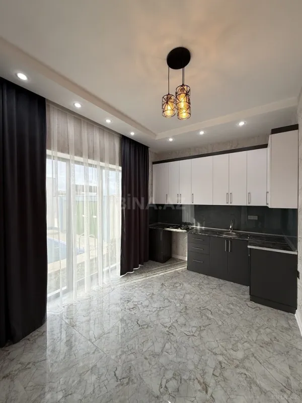 Satılır 4 otaqlı həyət evi 140 m²